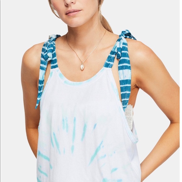 Free People Tops - 🌟Free People Crop Top✨